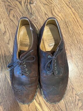Doc Martins The Original Men's Brown Suede Wingtip Derby Shoes - Classic Lace-Up